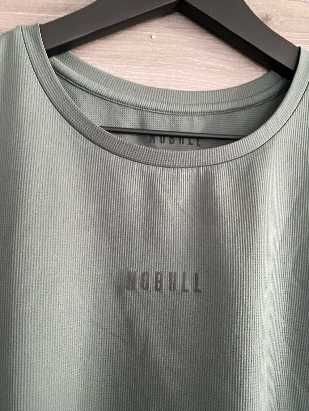 Nobull Performance Tee - Picture 3 of 5